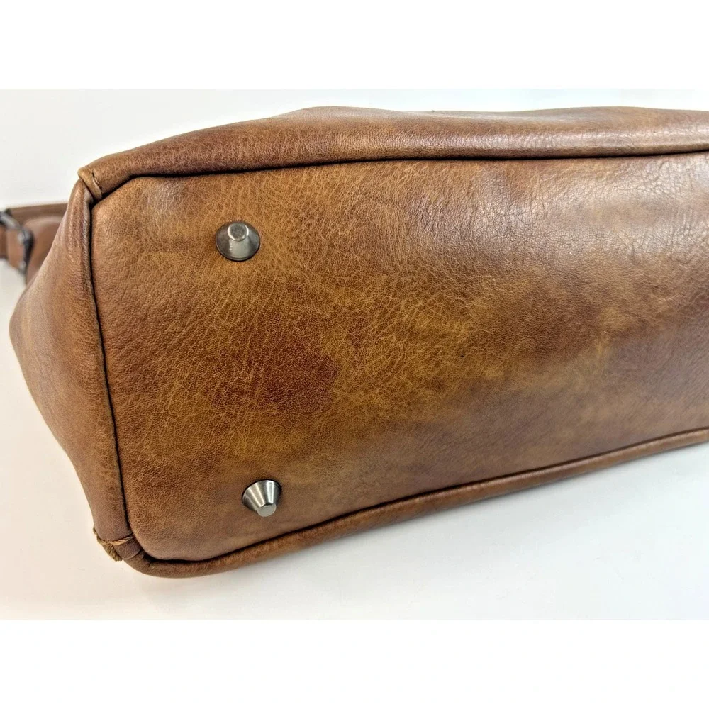 Wrangler Concealed Carrry Purse Tote Faux Leather Large Brown Pockets Full Zip